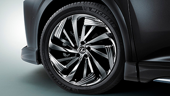 Lexus RX Modellista